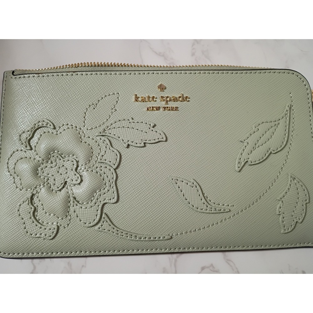 KATE SPADE Lucy Floral Applique Sage Leather L-Zip Wristlet - NWT